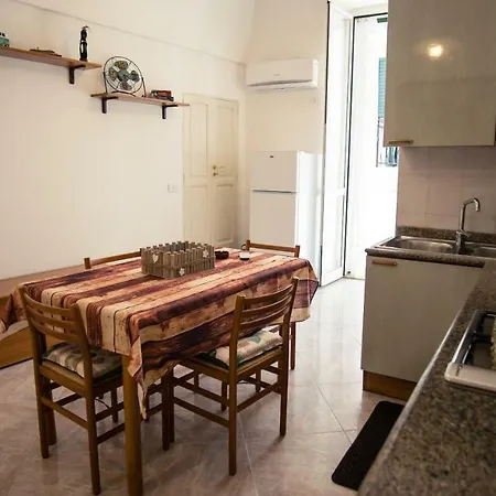 Apartment Il Rifugio Del Viaggiatore *